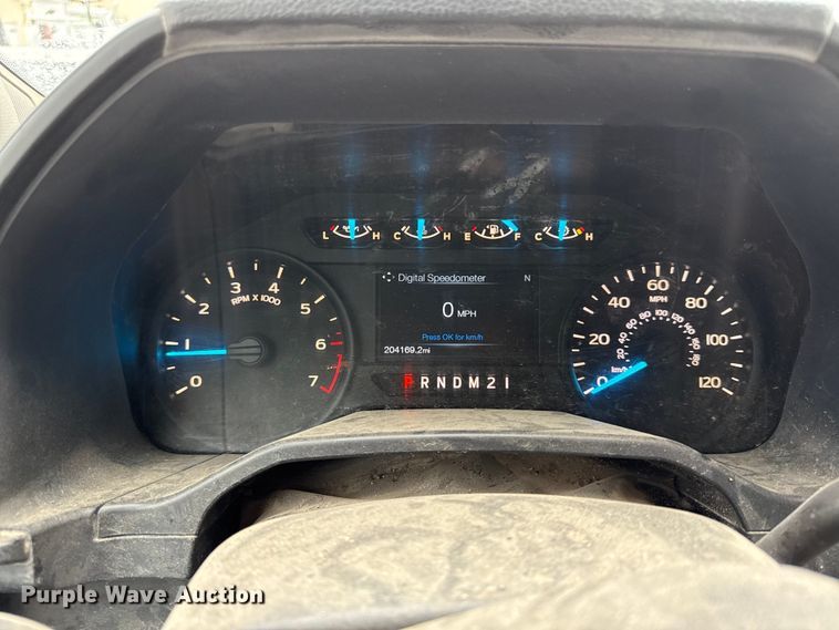 image for item EV6049 2016 Ford F150 XL Crew Cab pickup truck