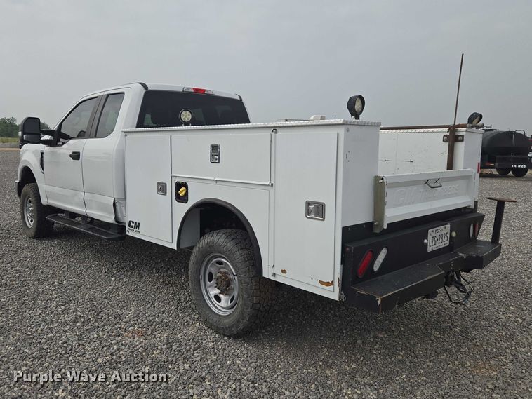 image for item EW0143 2019 Ford F250 Super Duty Ext. Cab utility bed pickup truck