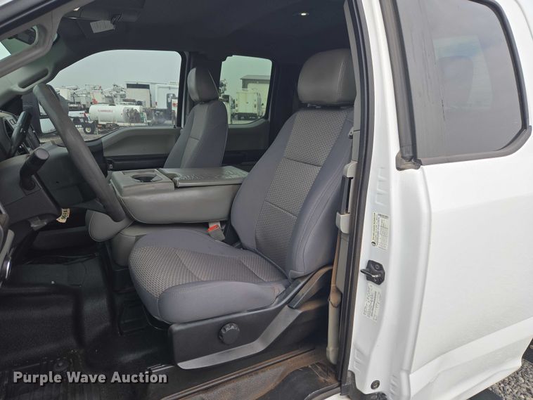 image for item EW0143 2019 Ford F250 Super Duty Ext. Cab utility bed pickup truck