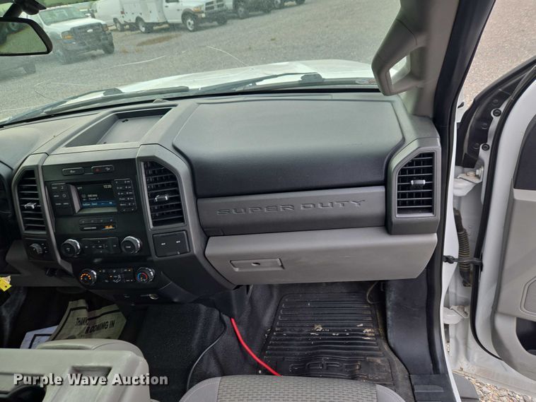 image for item EW0143 2019 Ford F250 Super Duty Ext. Cab utility bed pickup truck
