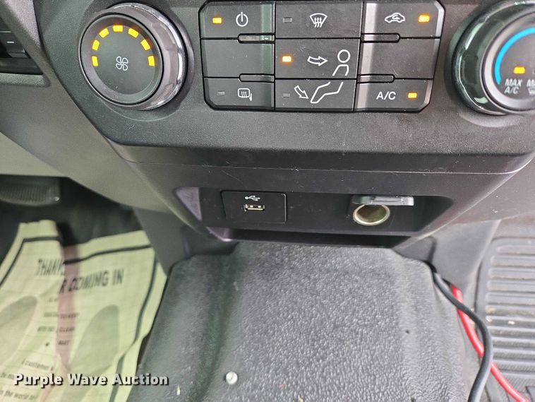 image for item EW0143 2019 Ford F250 Super Duty Ext. Cab utility bed pickup truck