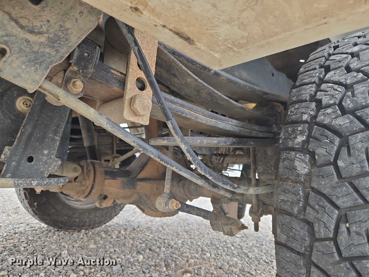 image for item EW0143 2019 Ford F250 Super Duty Ext. Cab utility bed pickup truck