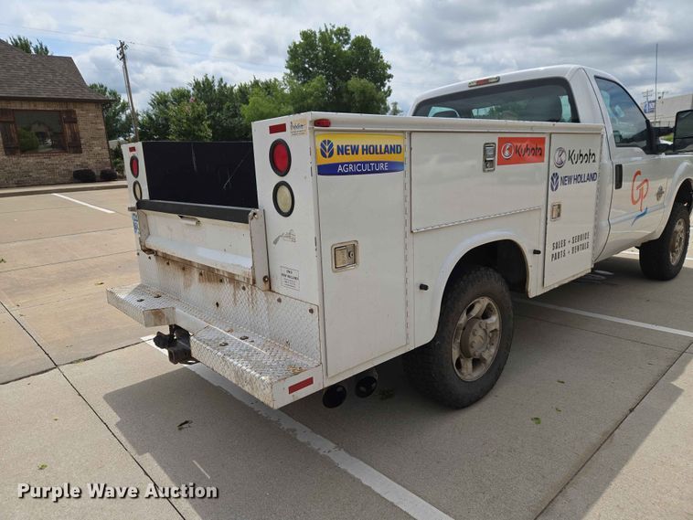 image for item EW0285 2013 Ford F250 Super Duty utility bed pickup truck