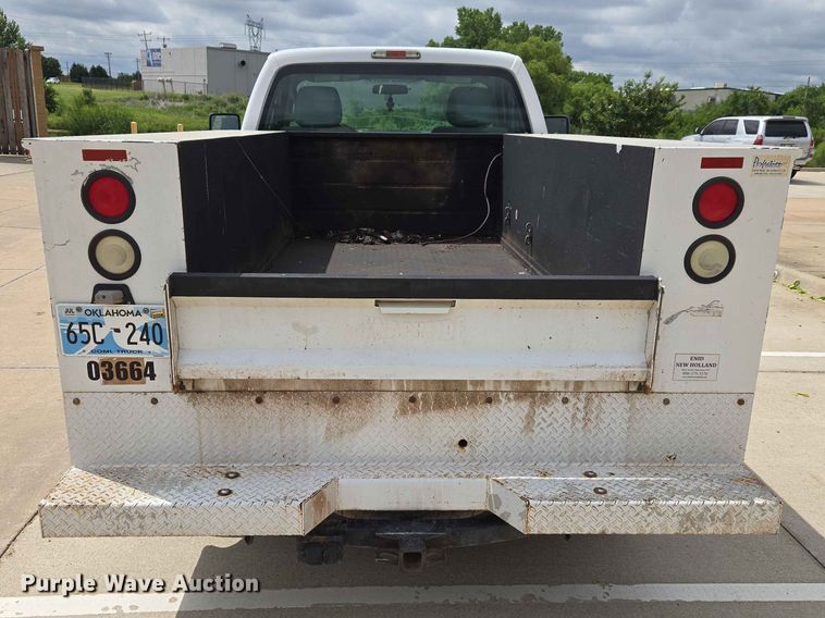 image for item EW0285 2013 Ford F250 Super Duty utility bed pickup truck