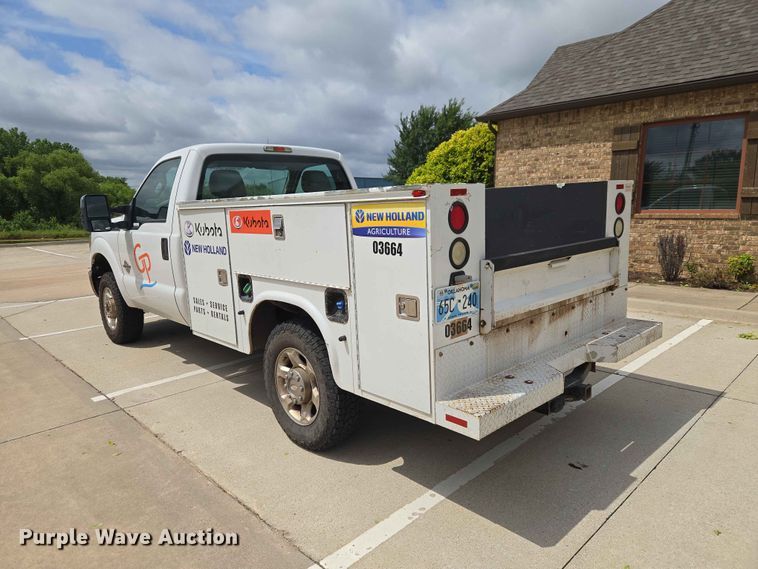 image for item EW0285 2013 Ford F250 Super Duty utility bed pickup truck