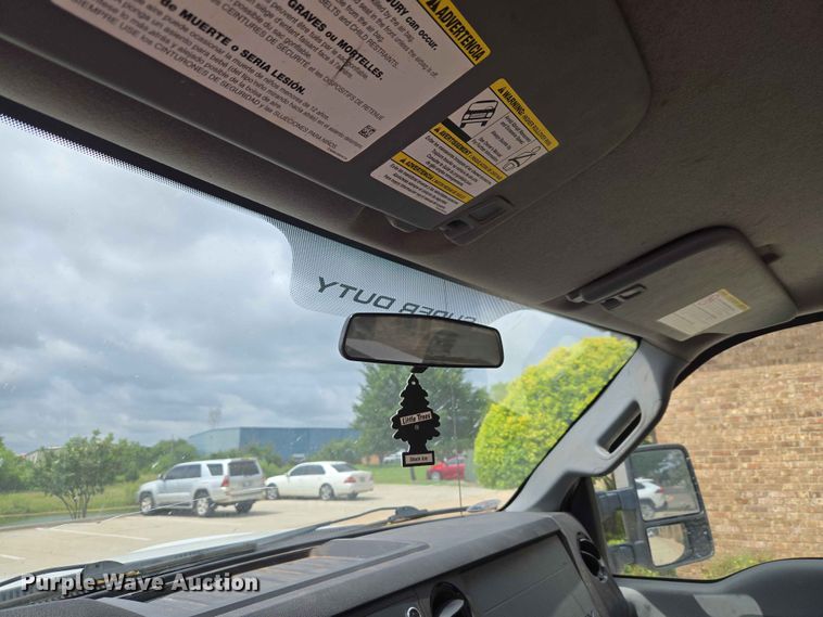image for item EW0285 2013 Ford F250 Super Duty utility bed pickup truck