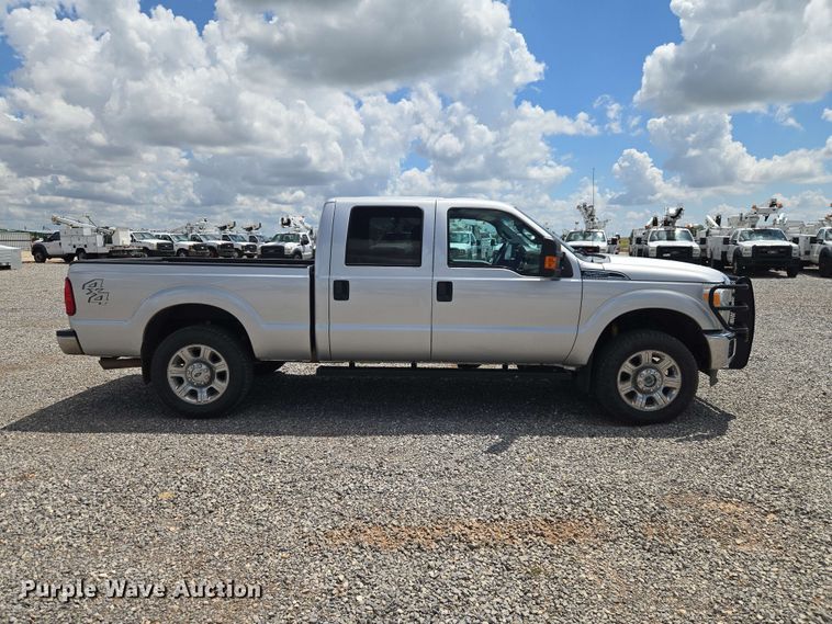image for item EW0462 2015 Ford F250 Super Duty Crew Cab pickup truck