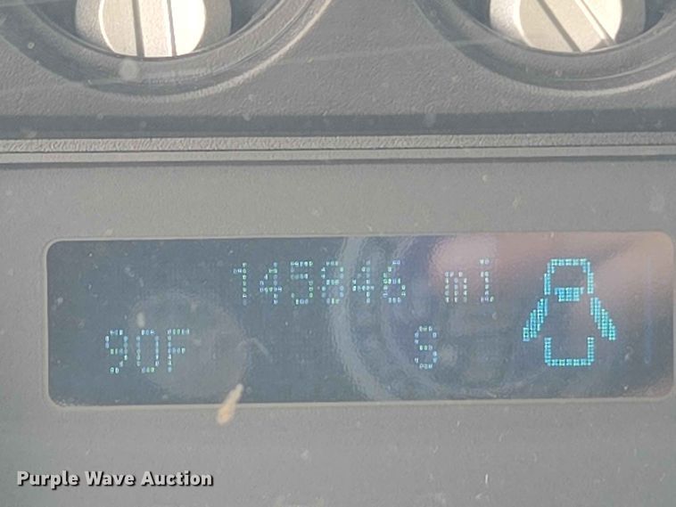 image for item EW0462 2015 Ford F250 Super Duty Crew Cab pickup truck