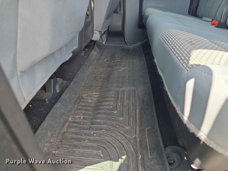 image for item EW0462 2015 Ford F250 Super Duty Crew Cab pickup truck