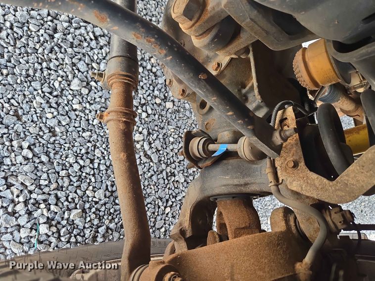 image for item EW0462 2015 Ford F250 Super Duty Crew Cab pickup truck