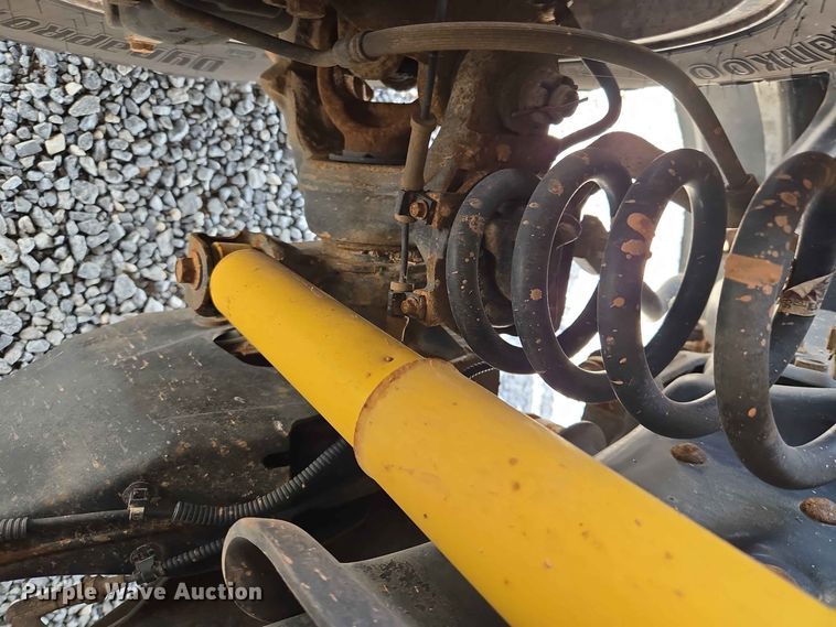 image for item EW0462 2015 Ford F250 Super Duty Crew Cab pickup truck