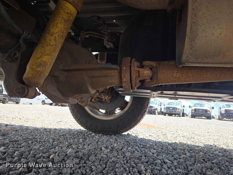 image for item EW0462 2015 Ford F250 Super Duty Crew Cab pickup truck