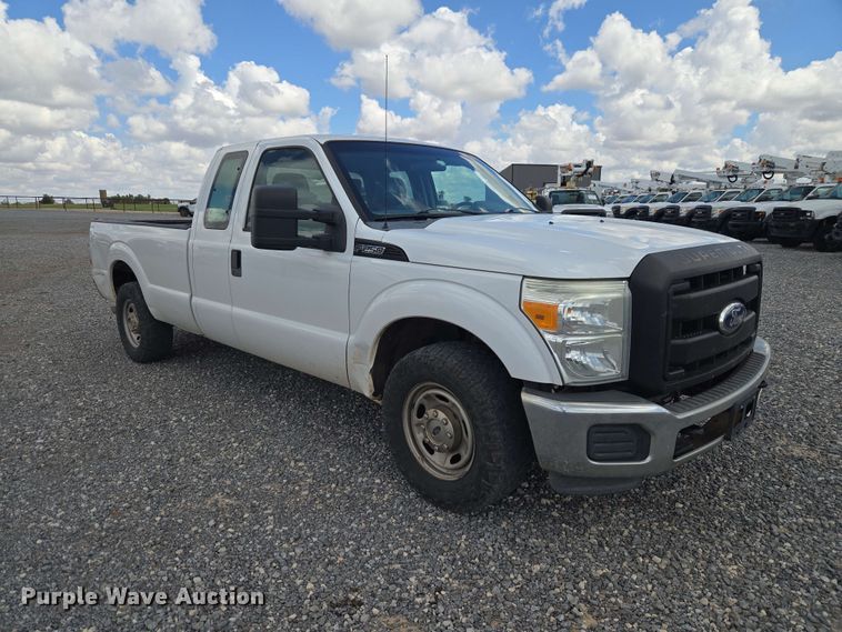image for item EW0463 2012 Ford F250 Super Duty Ext. Cab pickup truck