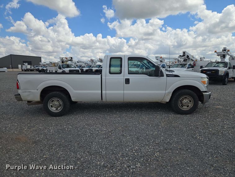 image for item EW0463 2012 Ford F250 Super Duty Ext. Cab pickup truck