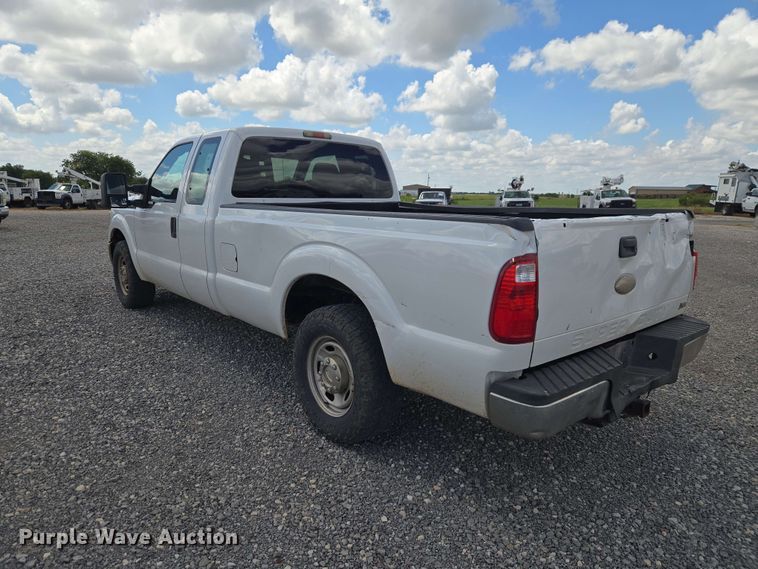 image for item EW0463 2012 Ford F250 Super Duty Ext. Cab pickup truck