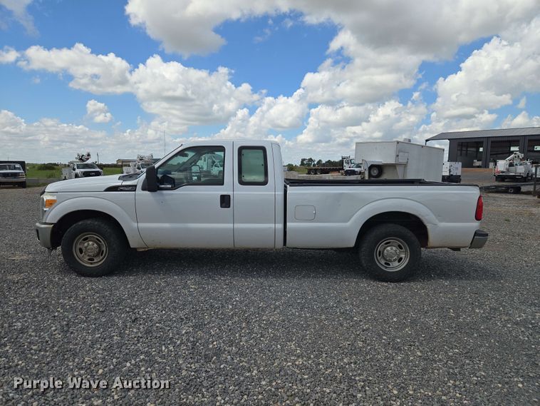 image for item EW0463 2012 Ford F250 Super Duty Ext. Cab pickup truck