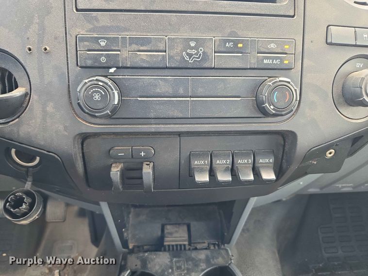 image for item EW0463 2012 Ford F250 Super Duty Ext. Cab pickup truck
