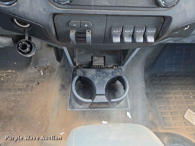 image for item EW0463 2012 Ford F250 Super Duty Ext. Cab pickup truck