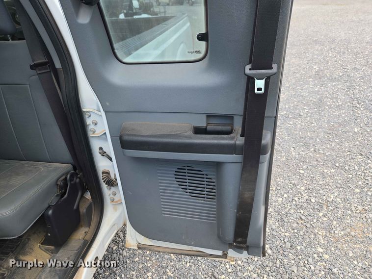 image for item EW0463 2012 Ford F250 Super Duty Ext. Cab pickup truck