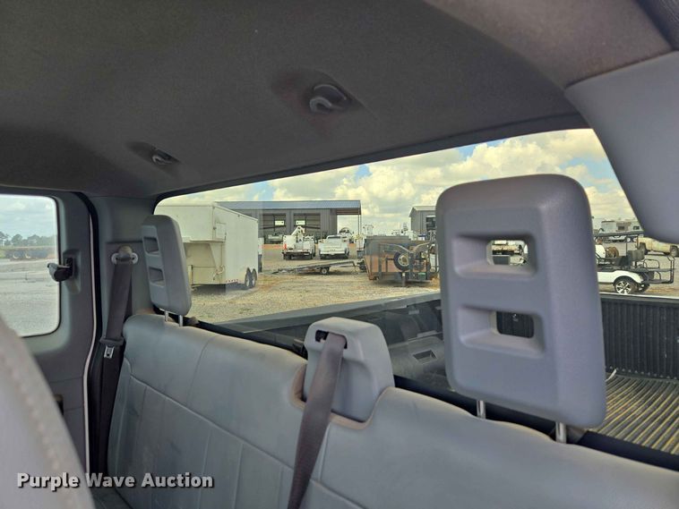 image for item EW0463 2012 Ford F250 Super Duty Ext. Cab pickup truck