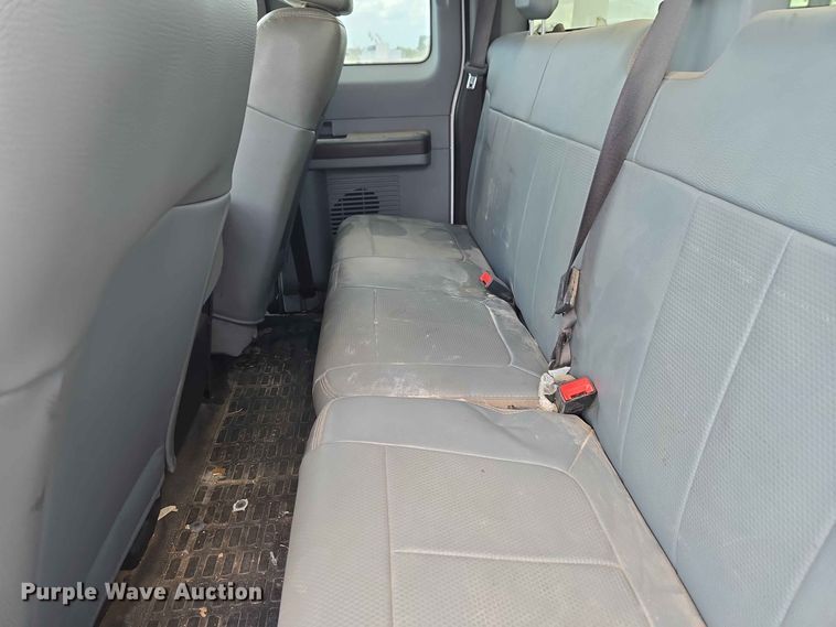 image for item EW0463 2012 Ford F250 Super Duty Ext. Cab pickup truck