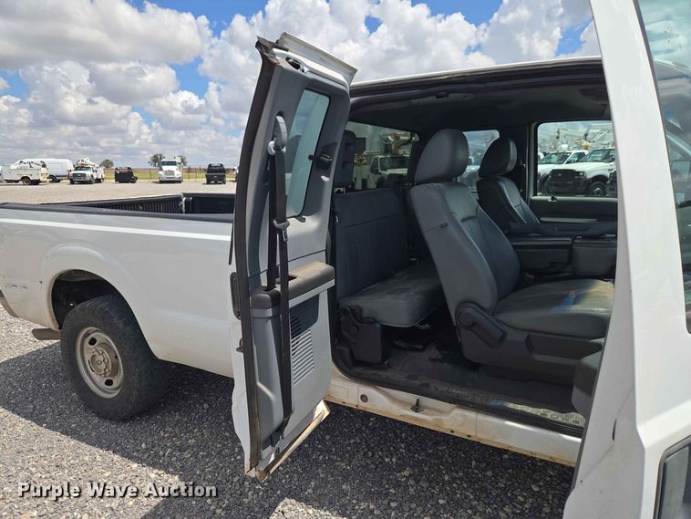 image for item EW0463 2012 Ford F250 Super Duty Ext. Cab pickup truck
