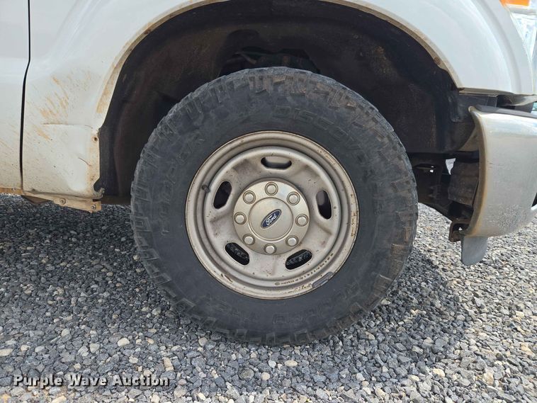 image for item EW0463 2012 Ford F250 Super Duty Ext. Cab pickup truck