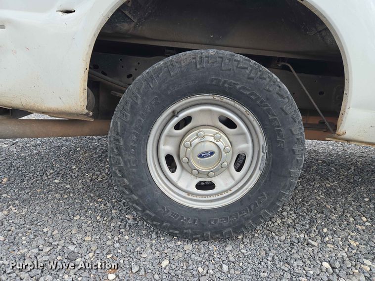 image for item EW0463 2012 Ford F250 Super Duty Ext. Cab pickup truck