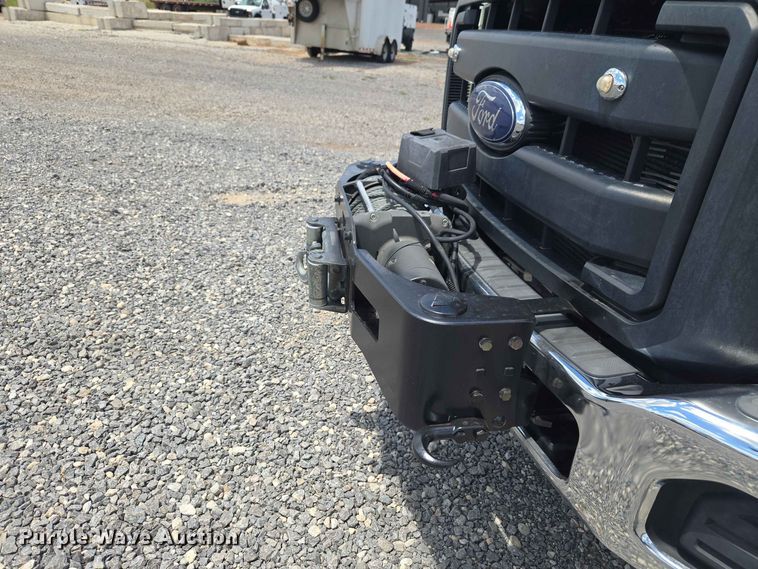 image for item EW0464 2016 Ford F350 Super Duty Ext. Cab utility bed pickup truck