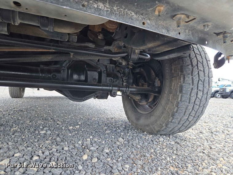 image for item EW0464 2016 Ford F350 Super Duty Ext. Cab utility bed pickup truck