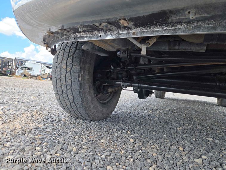 image for item EW0464 2016 Ford F350 Super Duty Ext. Cab utility bed pickup truck