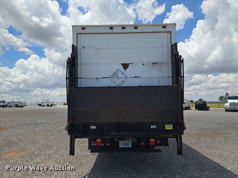 image for item EW0466 2009 Kenworth T370 box truck