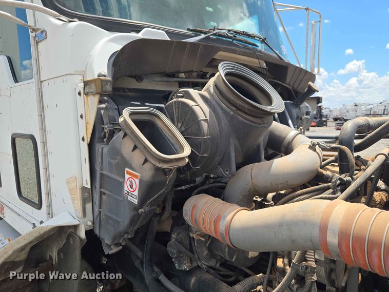 image for item EW0466 2009 Kenworth T370 box truck