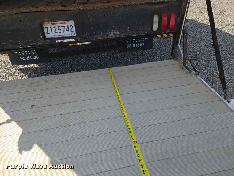 image for item EW0468 2017 Ford E-350 box truck