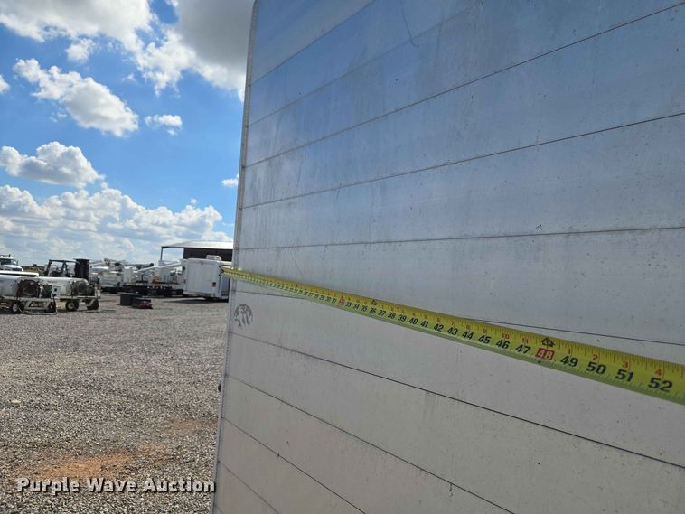 image for item EW0468 2017 Ford E-350 box truck