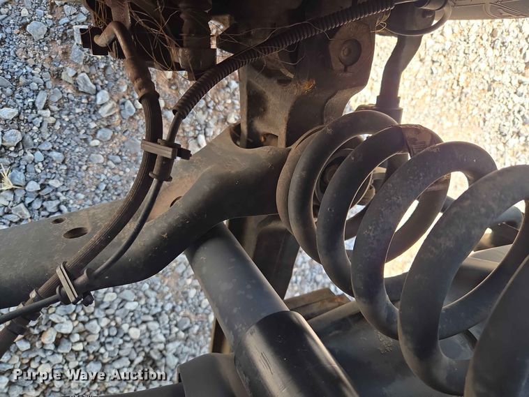 image for item EW0468 2017 Ford E-350 box truck