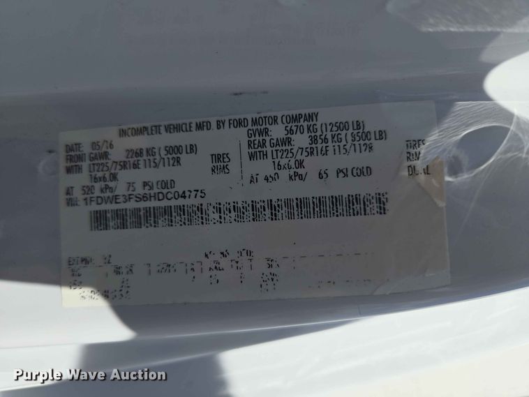 image for item EW0468 2017 Ford E-350 box truck
