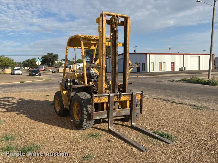 image for item EW1048 1979 Champ CB40 forklift