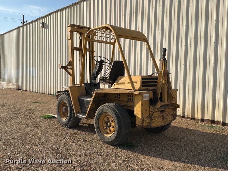 image for item EW1048 1979 Champ CB40 forklift