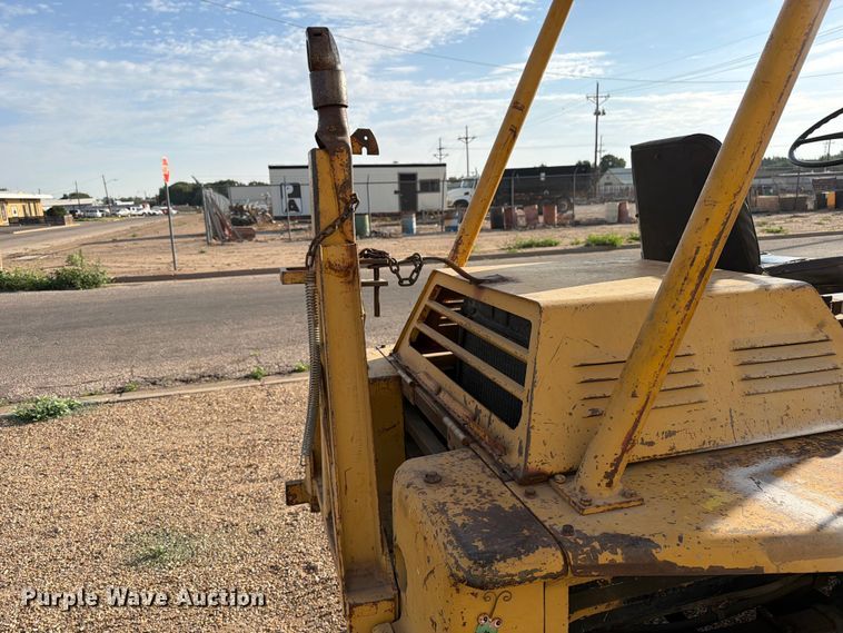 image for item EW1048 1979 Champ CB40 forklift