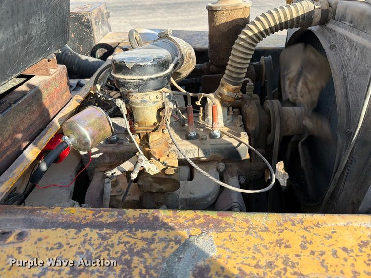 image for item EW1048 1979 Champ CB40 forklift