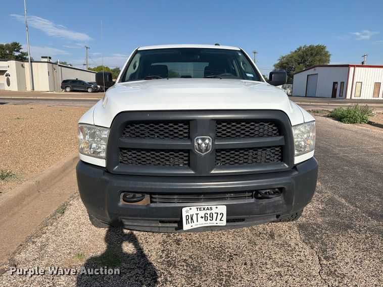 image for item EW1049 2013 Dodge 2500 Crew Cab pickup truck