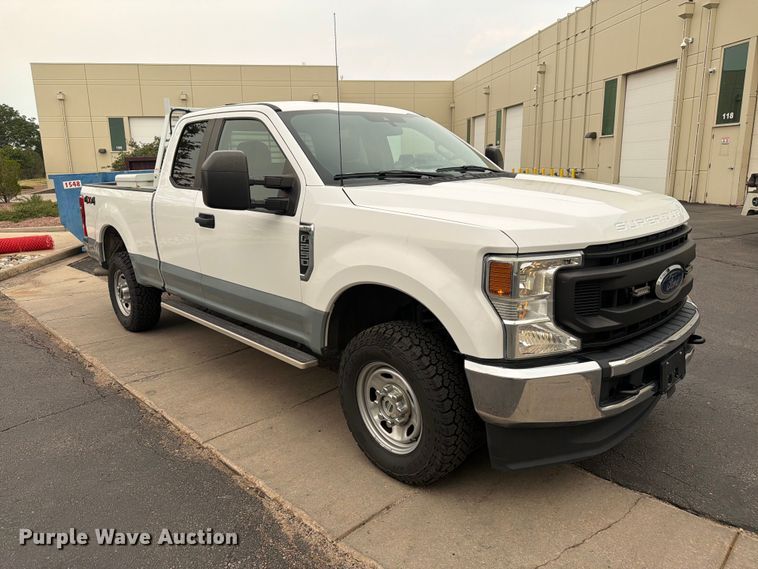 image for item EW2166 2021 Ford F250 Ext. Cab pickup truck