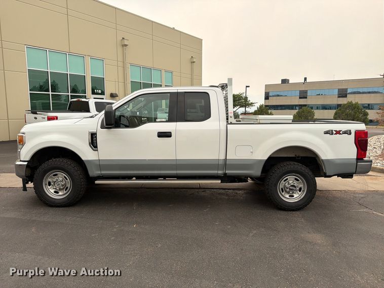 image for item EW2166 2021 Ford F250 Ext. Cab pickup truck