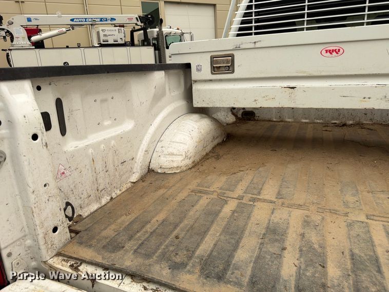 image for item EW2166 2021 Ford F250 Ext. Cab pickup truck