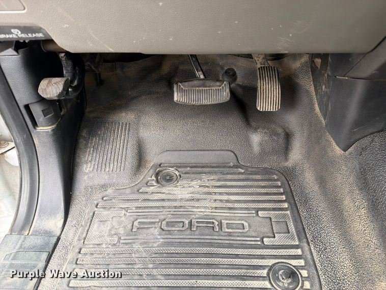 image for item EW2166 2021 Ford F250 Ext. Cab pickup truck