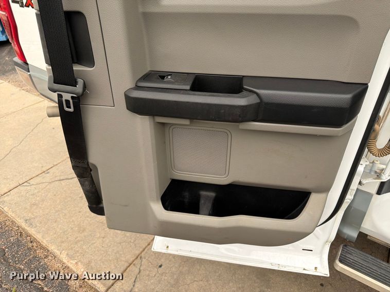 image for item EW2166 2021 Ford F250 Ext. Cab pickup truck