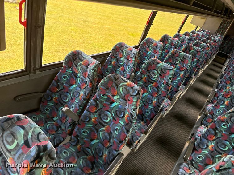 image for item EW4057 2000 Vanhool coach bus