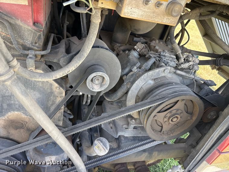 image for item EW4057 2000 Vanhool coach bus