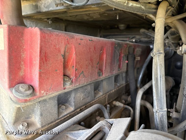 image for item EW4057 2000 Vanhool coach bus